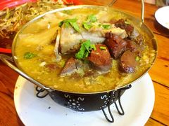 -闯关东东北农家菜(崂山石老人店)