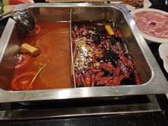 -百年川椒重庆老火锅(光谷店)