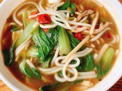 -牛八宝桂林米粉(八里庄店)