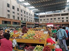 -三亚新鸿港水果一级批发市场