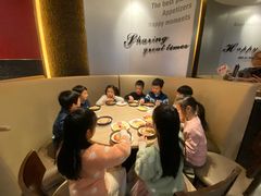 -必胜客(漕宝路店)