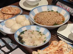 -肉欢 · 两头乌鲜肉涮锅(中山南路店)