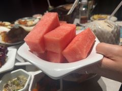 -雍容荟帝王蟹活龙虾展台自助(IFS黑金店)