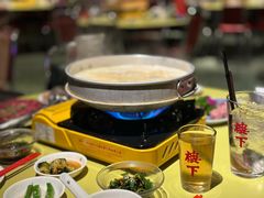 -楼下火锅饭店(铜锣湾店)