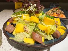 烤肉肠芒果沙拉-BE BRIGHT KITCHEN(正佳广场店)