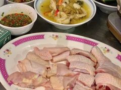 -禄婶鸡煲·打边炉