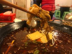 -鸿顺老铁锅美蛙鱼府(解放碑店)