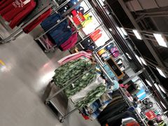 -上品折扣(回龙观店)