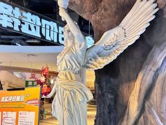 -暴风岛沉浸式体验馆(百联世纪店)