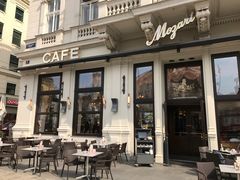 -Cafe Sacher(WIEN)