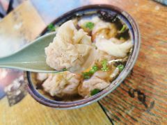 招牌野馄炖-老谢野馄饨(延安路店)