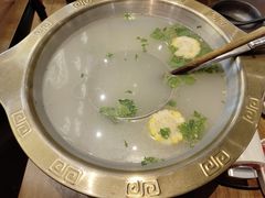 -天成·潮州牛肉脆肉鱼生蚝自助火锅