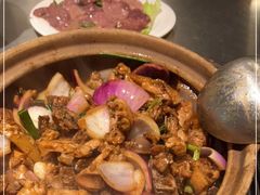-胡须佬鸡煲四季火锅店(石厦西村直营店)
