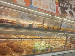 -面包新语(龙湖·西宸天街店)