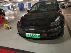 -TESLA 特斯拉(上海太古汇体验店)