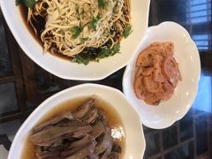 烫干丝-扬州三头宴(东关街店)