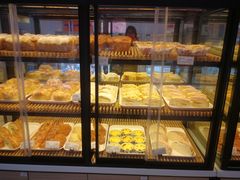 面包甜点陈列柜-沁园(新沙正街店)