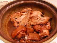 土鸡煲猪手-麓湘小镇(开福万达广场店)