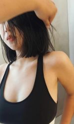 -HAIR CORNER