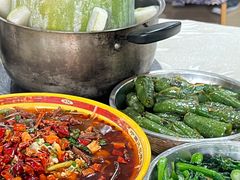 -红旗山庄(圭峰山店)