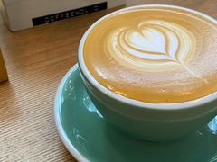 附魔拿铁-COFFEE HOLIC(朝外SOHO店)