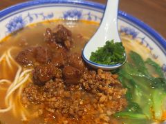 -辣肉面大王(天平路店)