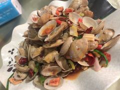 -阿浪海鲜连锁加工店(B栋2排1号火车头店)