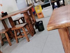 -宝瑞门钉肉饼店