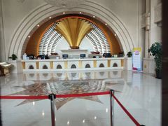 -碧中海汤泉汗蒸酒店