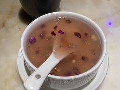 -绿茶餐厅(同成街华联店)