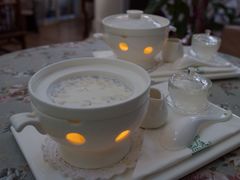 -燕庭·纯燕窝·甜品下午茶(南京西路店)