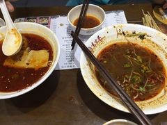 -张氏宽窄巷成都名小吃(茂业百货华强北店)
