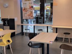 -麦当劳(石坝服务区店)