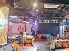 -马路牙子烧烤音乐酒馆(望京店)