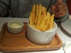 -阿妮叶李(光谷世界城店)