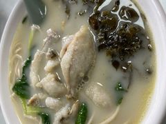 小胃口黄鱼面（熟客专享）-明呈黄鱼面馆(斜土路店)