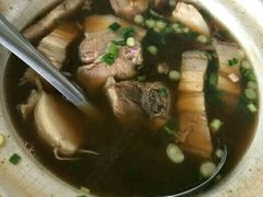 -新峰肉骨茶