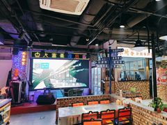 -马路牙子烧烤音乐酒馆(望京店)