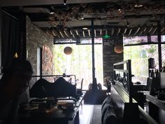 景观位-湊湊火锅·茶憩(新中关购物中心店)