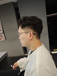 -Fr美发沙龙