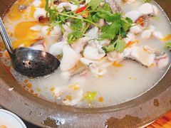 -大鼎石锅鱼(春江里店)