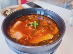 小锅米线-胡麻(静安嘉里店)