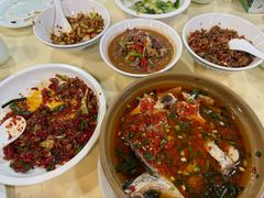 -笨罗卜浏阳菜馆(龙华鹏润达店)