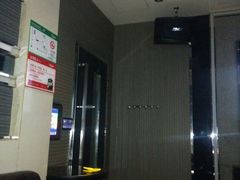 -唯歌量贩式KTV(万豪城市广场店)