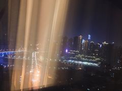 -全季酒店(重庆李子坝牛角沱地铁站店)