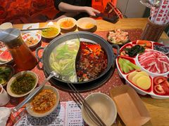 -赵美丽·重庆社区火锅·直营店(火车东站·中豪国际店)