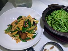 -半勺·新徽菜(银泰城店)