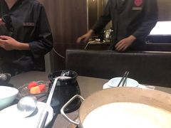 -捞王锅物料理(上海世茂广场店)