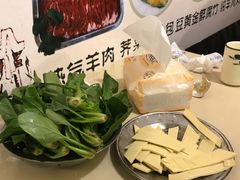 -月圆火锅(宁海东路二店)