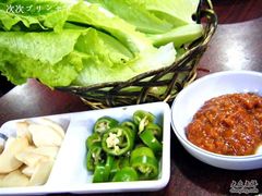 辣酱五花肉需要的配料-郑阿姨的家·이모네·韩料&烤肉(武川路店)
